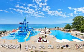 Royal Bay Resort & Aqua Park